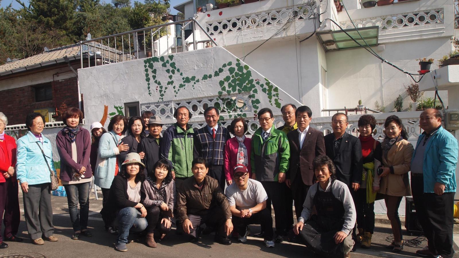 청학동 마을벽화 그리기 문화예술 공공디자인 사업 진행의 2번째 이미지