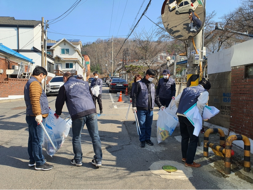 청학동 주민자치회, 새봄맞이 환경정화 활동 실시의 2번째 이미지