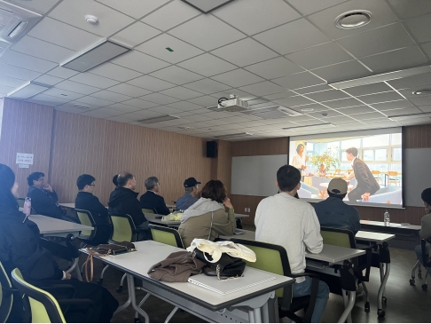 송도4동 주민자치회, ‘주민 제작 단편영화’ 상영회